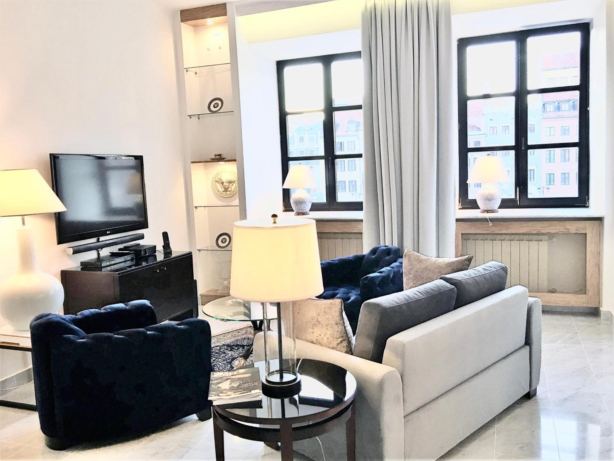 Mondrian Luxury Suites & Apartments Market Square I Warsaw Room photo