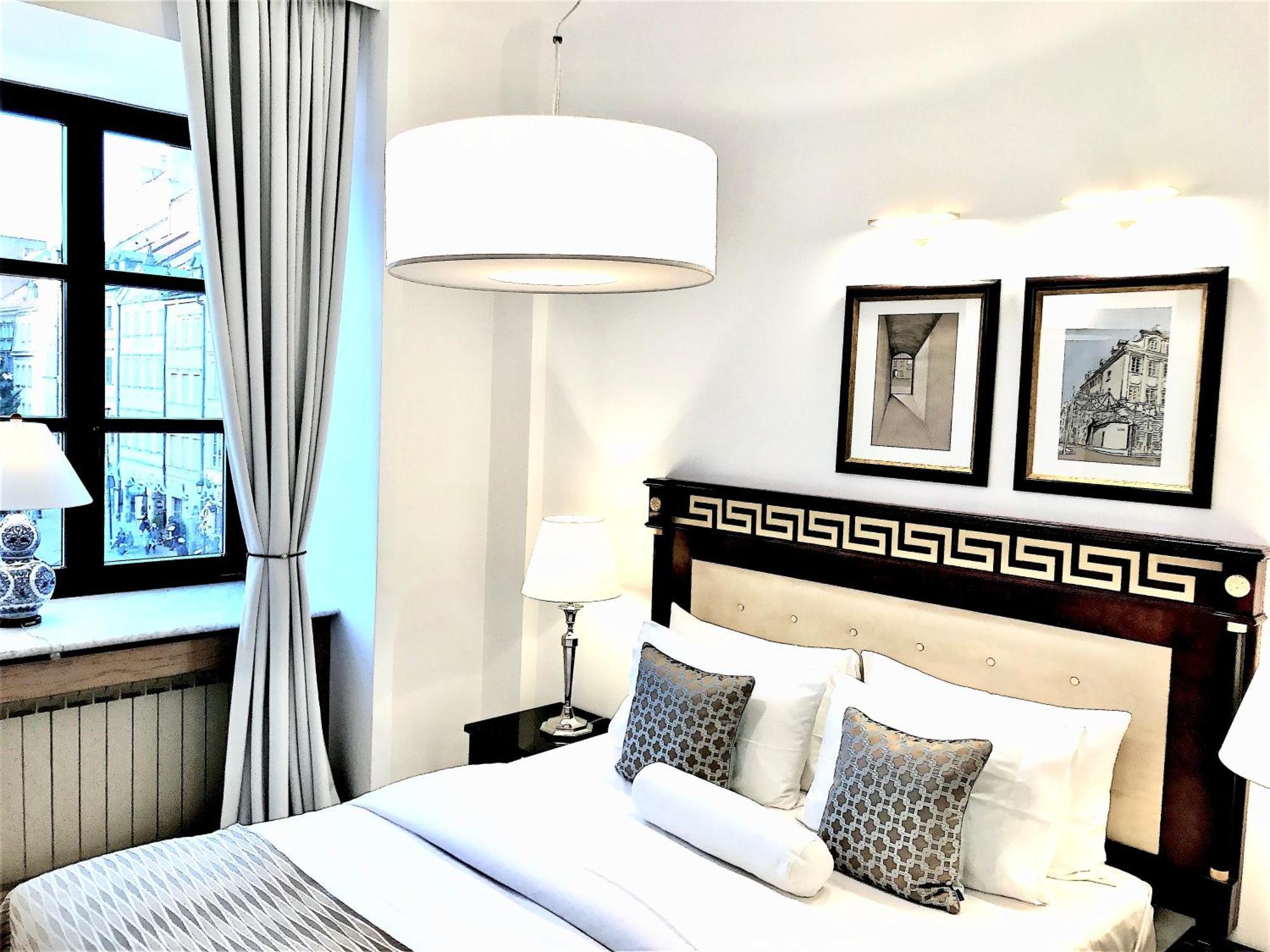 Mondrian Luxury Suites & Apartments Market Square I Warsaw Room photo