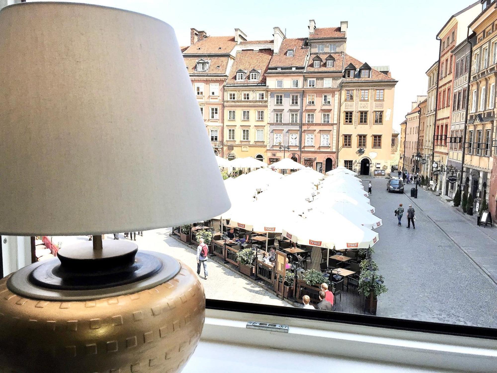 Mondrian Luxury Suites & Apartments Market Square I Warsaw Room photo